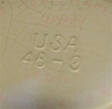2 Hull Vases - Water Lily L-4- 6 1/2 and 48 -9 Has Small Crack in Top Edge