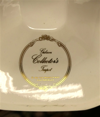 Gibson Collector's Cameo Tea Pot by The Franklin Mint  -Measures 12 Spout to Handle 