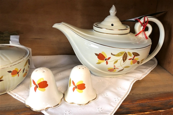 6 Pieces of Hall's Jewel Tea including Tea Pot with Insert, Salt & Pepper Shakers, Lidded Bowl, Coffee Pot, and Other Bowl - Both Bowls and Coffee Pot Have Damage 