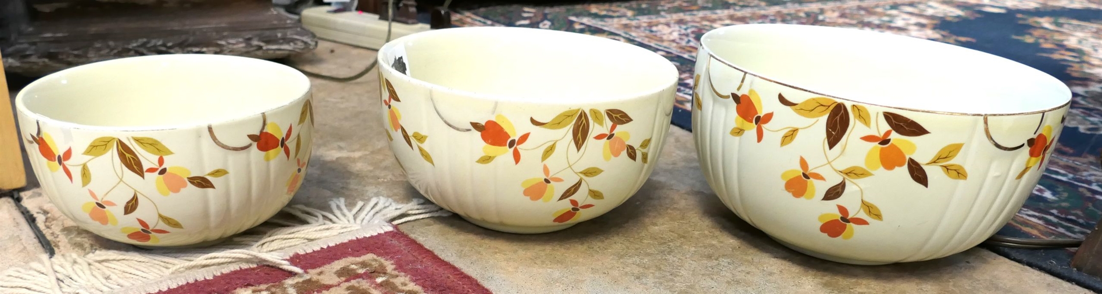 3 Nesting Halls Jewel Tea Mixing Bowls 