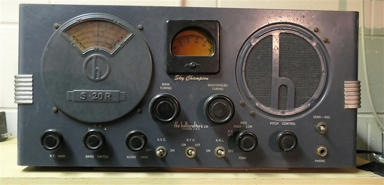The Hallicrafters Co - Sky Champion - S-20R 