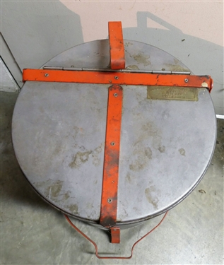 Justrite Mfg. Co. Chicago, Ill - 10 Gal. Oily Waste Can 