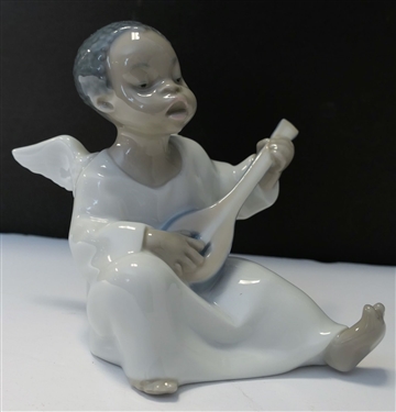 Lladro Angel Musician Figure - Measures 4 1/4 Tall 