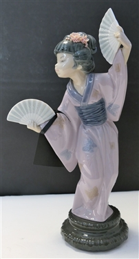 Lladro Asian Woman Figure - Measuring 11 Tall 