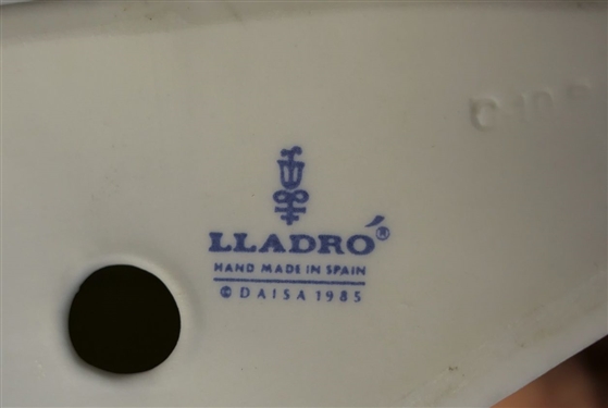 Lladro Collectors Society Plaque -Signed in Blue Script -  Measures 4 1/2 tall 5 3/4 Across