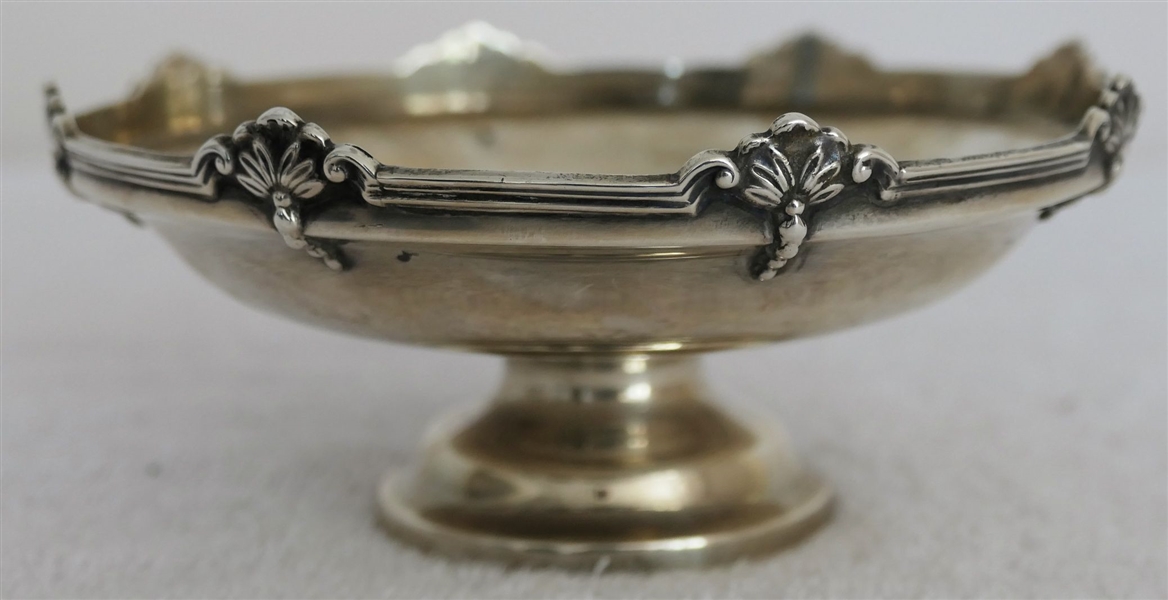 Walker & Hall Hallmarked Sterling Silver Compote - Measuring 2 1/4" Tall 4" Across