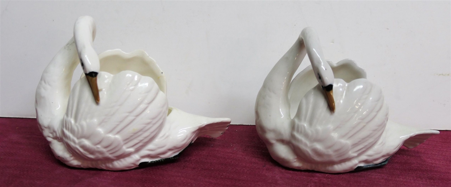 Pair of Made in Czechoslovakia Swan Vases - Measuring 4" tall 5" Long 