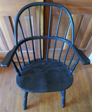 Sturdy Black Painted Windsor Chair - Measuring 35 1/2 tall 24 1/2 by 14