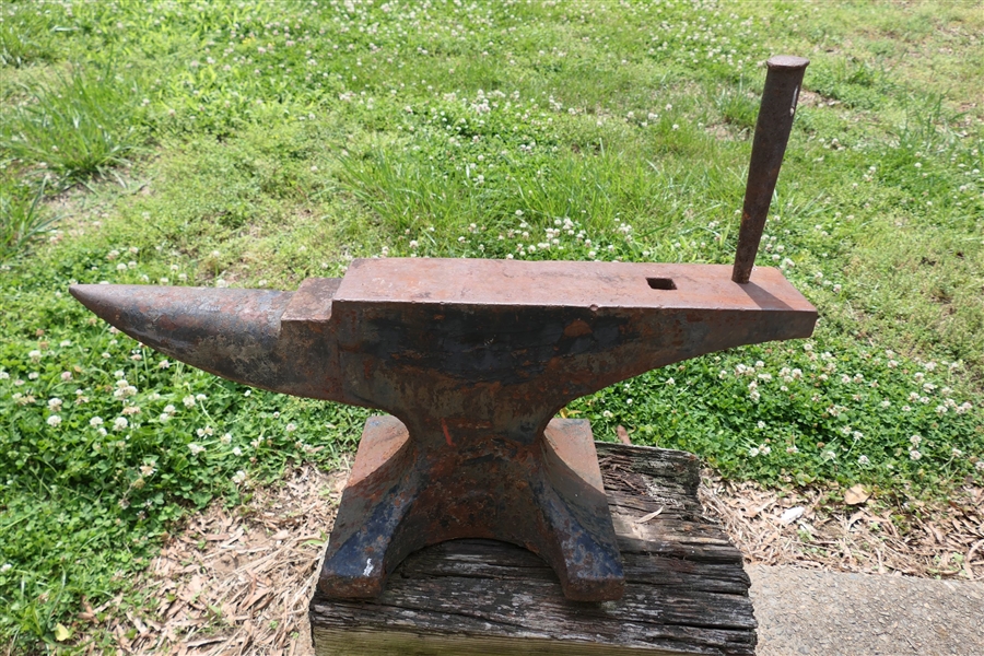 JG LARGE Anvil - Measures 12" tall 29" Long