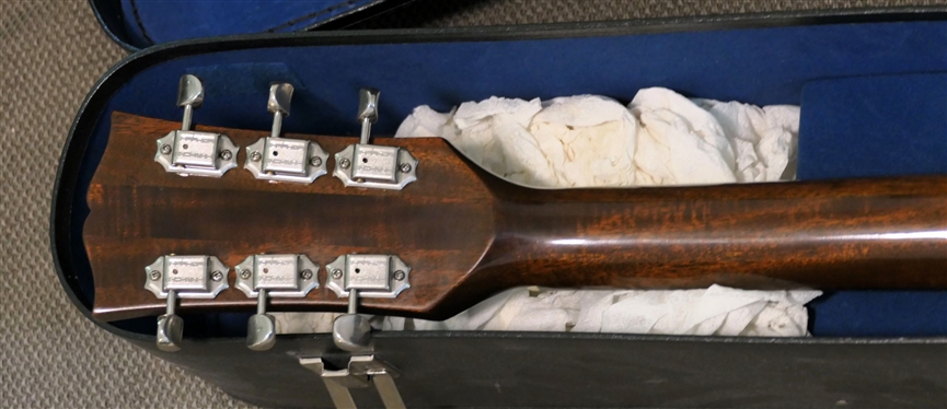 Gibson B-25-D Acoustic Guitar - In Gibson Case - With Original Paper Information Booklet 