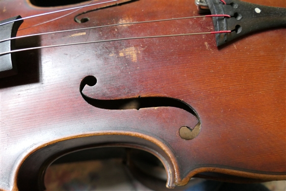 Antonius Stradivarius Crimsonness - Violin - Made in Germany - With 2 Bows - In Case