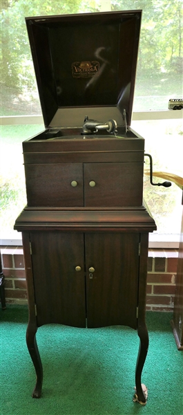 Victor Talking Machine "Victrola" in Mahogany Case - Serial Number VV - 1X 234598G - Plays - With Okeh Record - "Fare You Well Old Joe Clark" - With Extra Needle Storage 