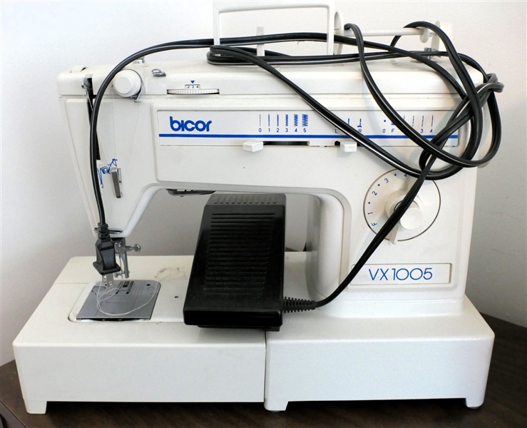 Bicor VX1005 Sewing Machine with Cord and Foot Pedal 