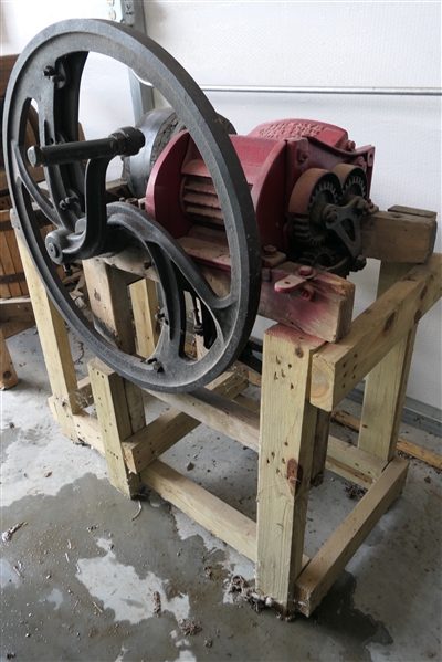 Ames Plow Co. Boston - 10 Inch Grinder / Sheller - Last Patent Date 1889 