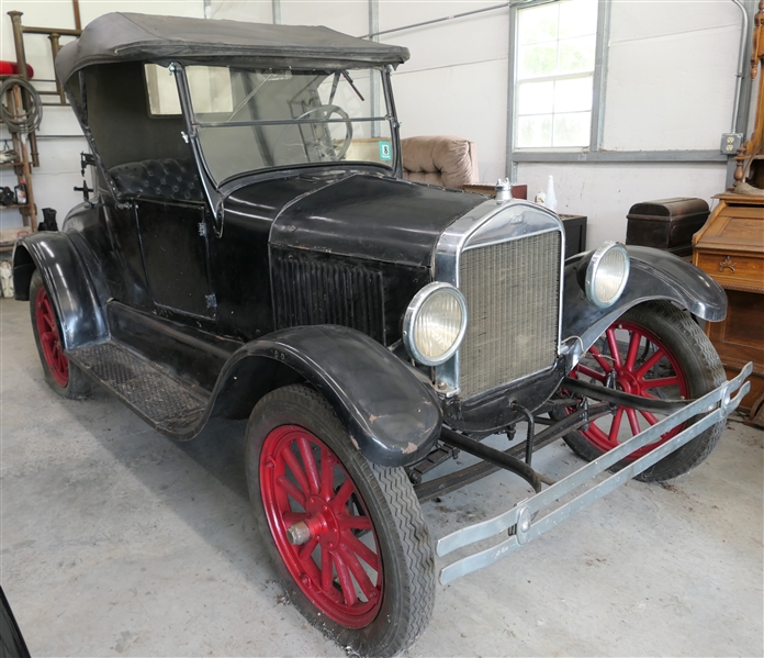 Black 1926 Ford Model T - Roadster - Convertible - Wood Spoke Wheels 