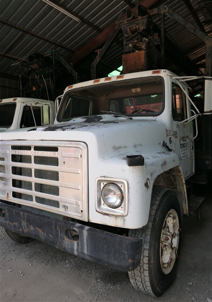 1981 International D29 Model 1854 Truck - with 14 Foot Hydraulic Septic Tank Boom Rigging - 336543 Miles - VIN - 1HTAA18E2BHA19182