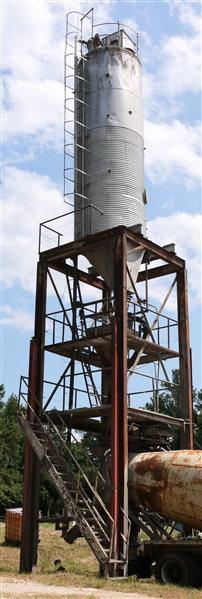Concrete Production Tower - Silo - Hopper - Conveyor - and Gauges Used in the Mixing of Concrete for Precast Manufacturing - Buyer Responsible for Taking Down and Moving 