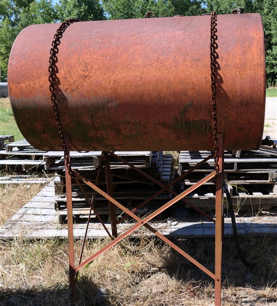 Turner Tanks - Off Road Diesel Tank - Approx. 250 Gallon Capacity with Hose