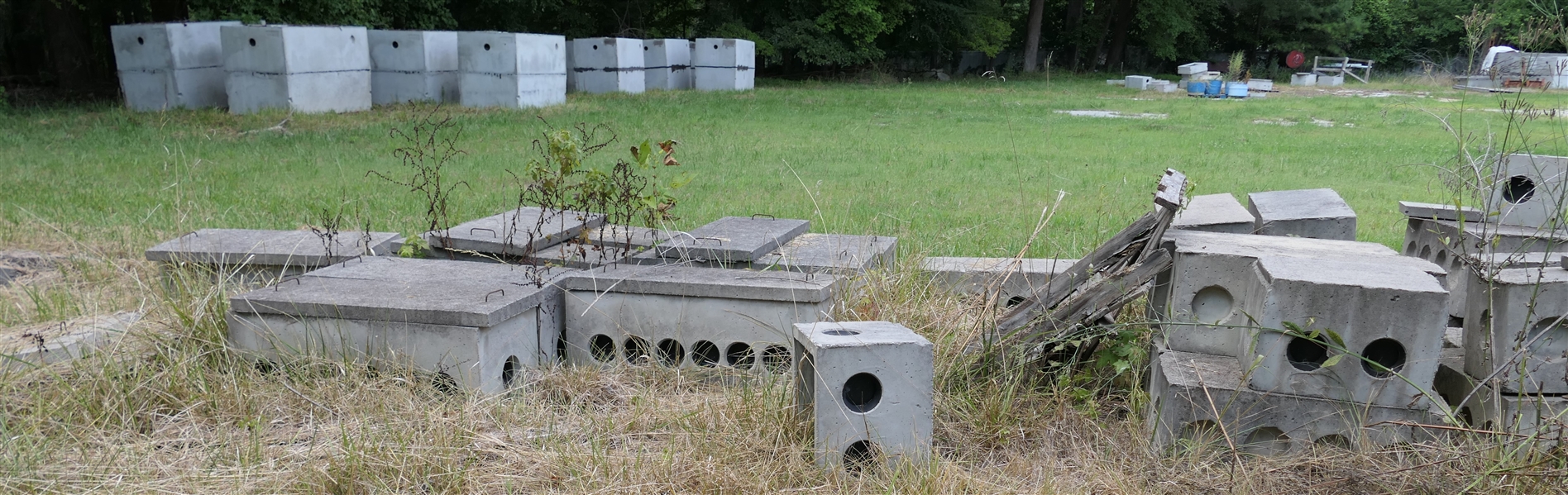 LIVE ONSITE - Precast Distribution Boxes and Tanks