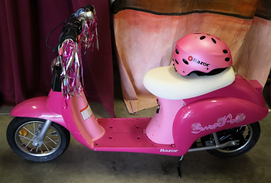 Razor "Sweet Pea" Electric Scooter with Helmet and Charger