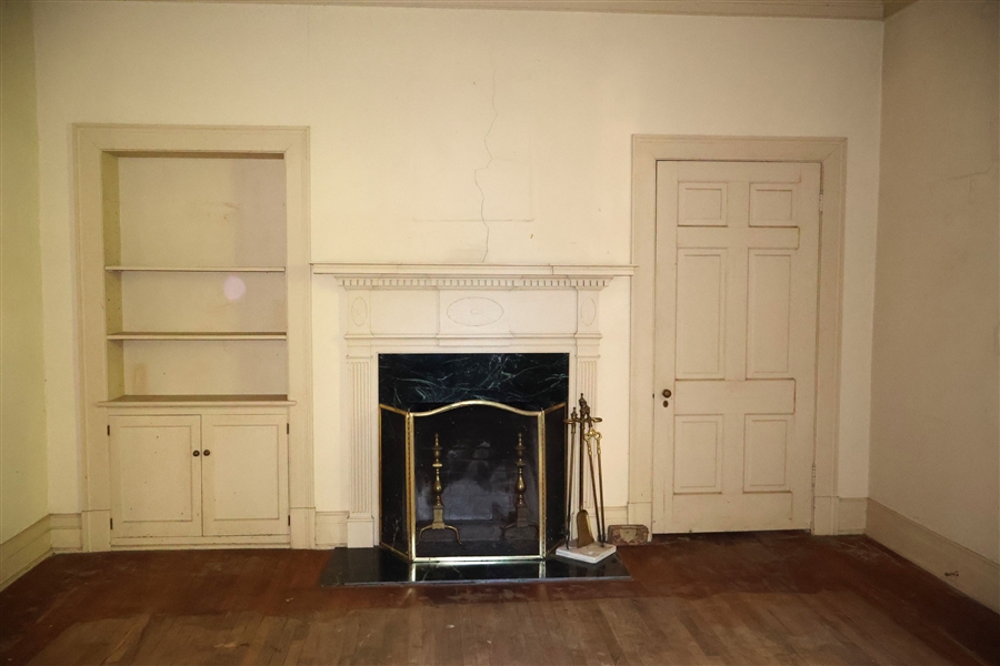 Room to Right Of Front Door - Hardwood Floors, Built in Bookcase, Fireplace with Nice Mantle - Dentil Molding, and Columns