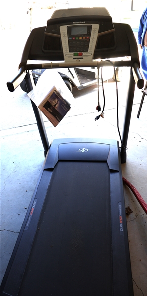 NordicTrack Dual Shox Treadmill - Many Many Adjustments - With Original Instruction Manual - Works Well 