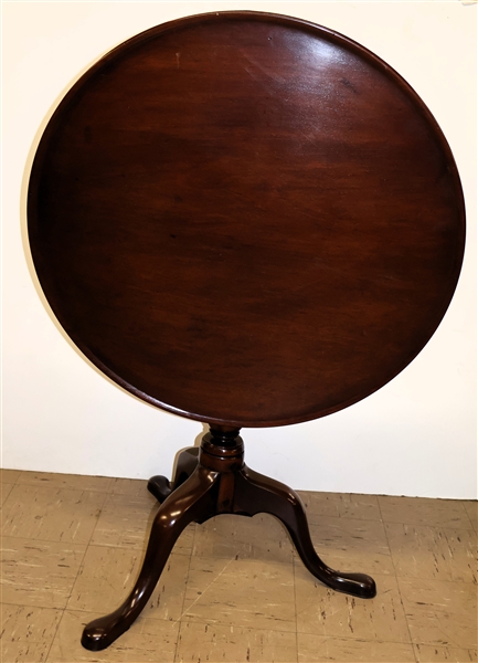 Queen Anne Style Mahogany Tilt Top Table - Measures 29" Tall 30" Across