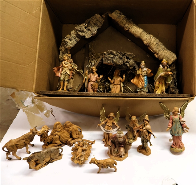 Fontanini - Made in Italy 16 Piece Nativity Scene and Wood Manger - Each Piece Signed and Dated - Each Piece Measures Approx. 5" 