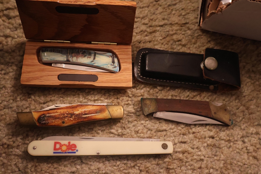 4 Knives - Deer Pocket Knife in Wood Box, Pakistan in Leather Sheath, Dole Stainless Colonial Knife, and Pakistan with Stag Grips