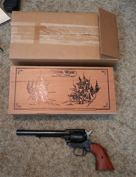 Heritage .22/.22mag Single Action Revolver - "Rough Rider" Model - with 2 Extra Cylinders, Gun Lock, and Holster - In Fitted Wood Case and Outer Shipping Box  - Like New Condition 