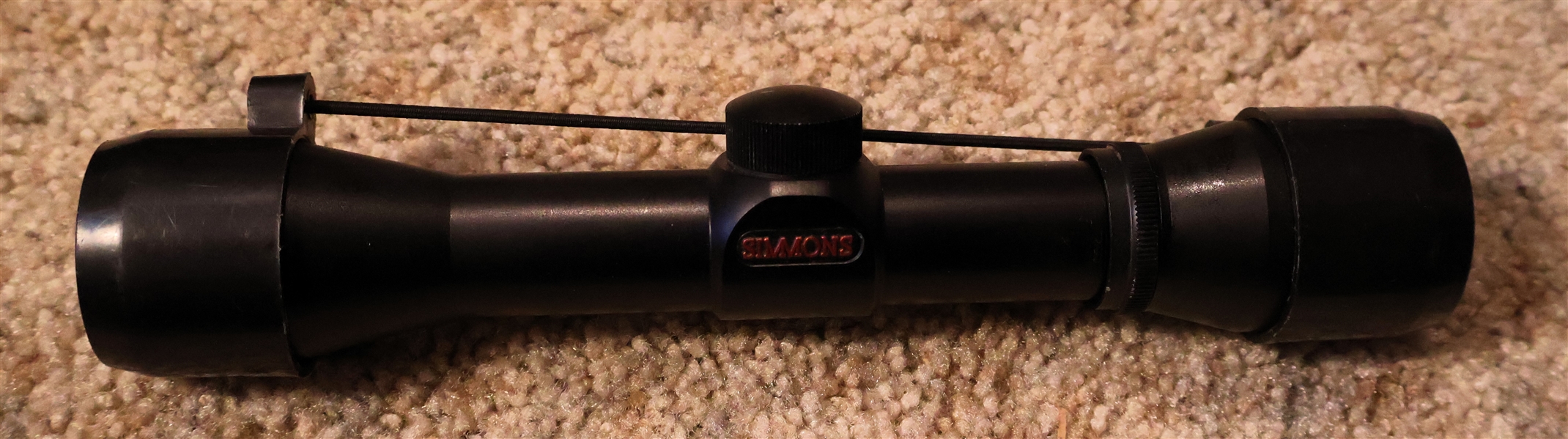 Simmons Model 21004 Scope with Lens Covers