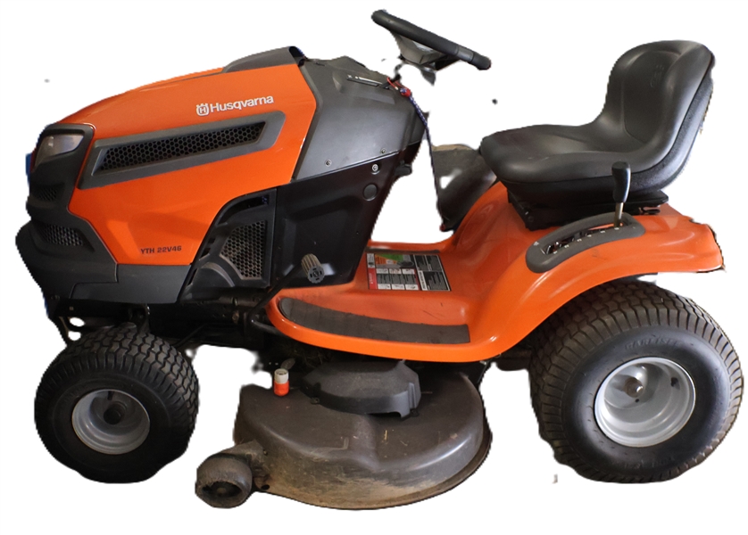2015 Husqvarna Riding Lawn Mower 46" Mowing Deck - 92 Hours - Very Clean - Well Maintained