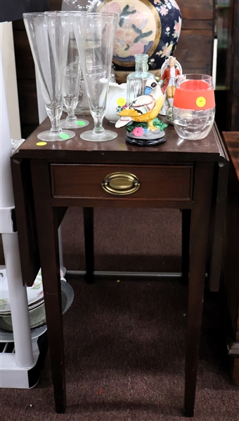 Nice Mahogany Taper Leg Drop Leaf Tea Table