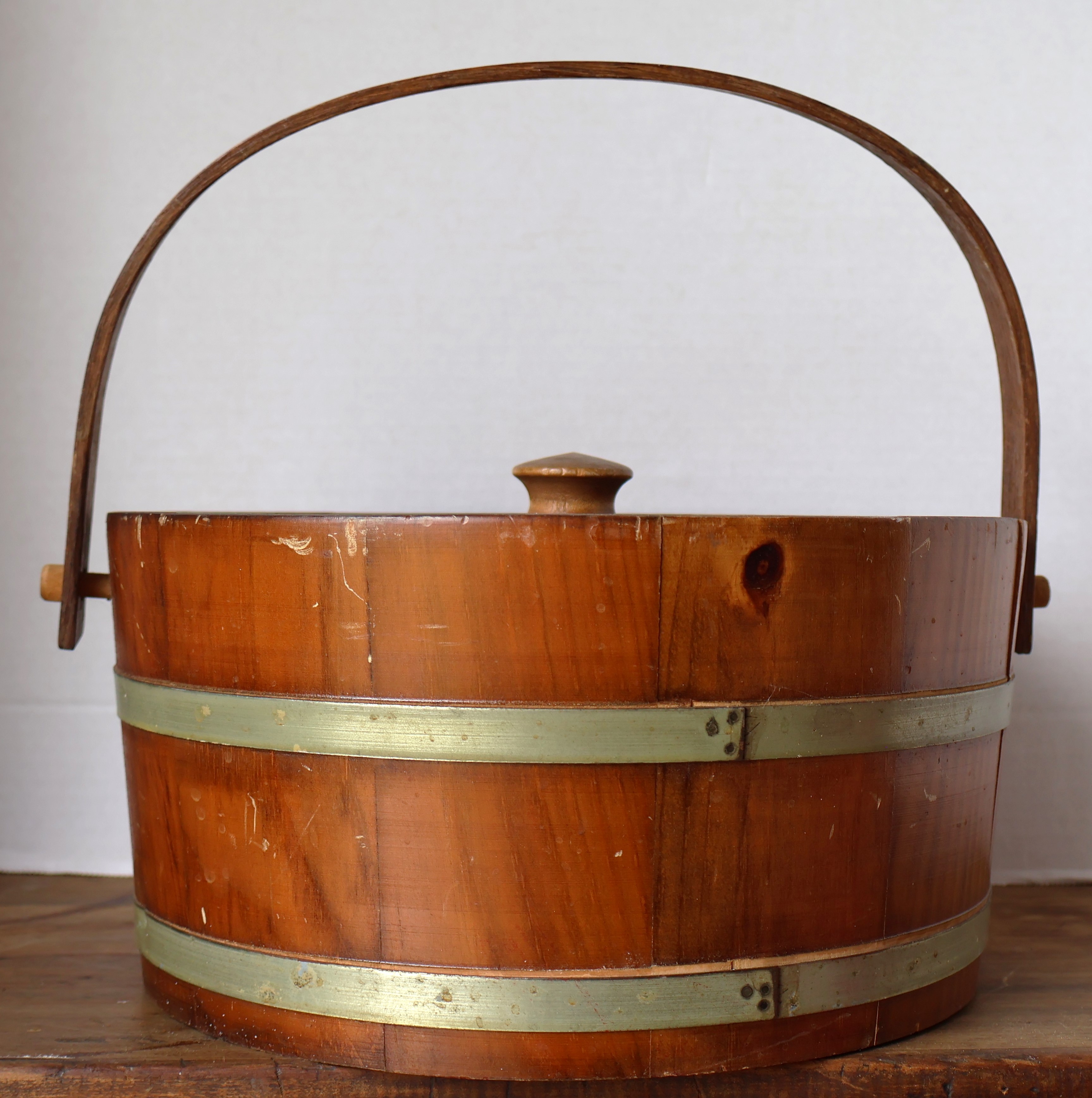Lot Detail - Wood Barrel Style Sewing Bucket with Pin Cushion Inside ...