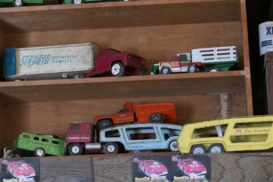 Photos are a sample of items to be sold - Live Onsite - Friday April 5th & Saturday April 6th - 10am 