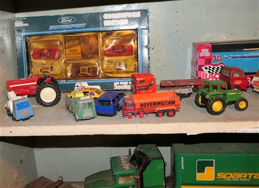 Photos are a sample of items to be sold - Live Onsite - Friday April 5th & Saturday April 6th - 10am 