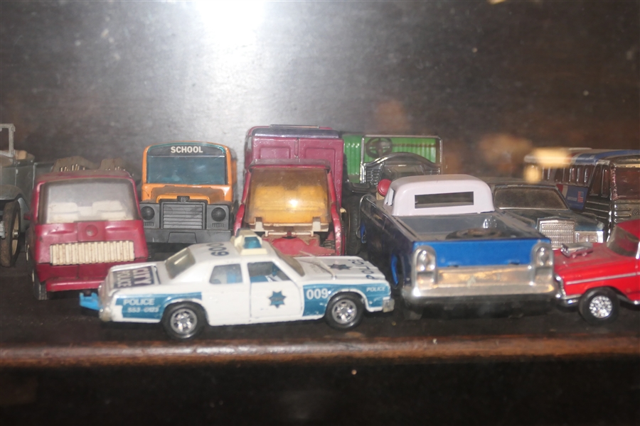 Photos are a sample of items to be sold - Live Onsite - Friday April 5th & Saturday April 6th - 10am 