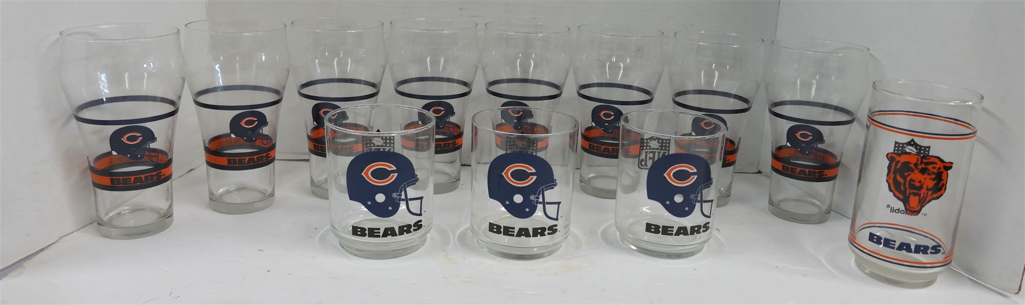 8 Chicago Bears Coca Cola Cups, 3 Chicago Bears Tumblers, and 1 Other Chicago Bears Glass