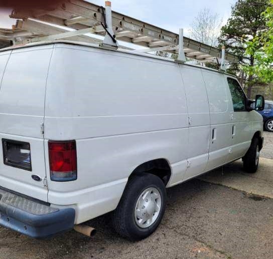 Ford Cargo Van