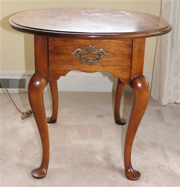 Statton Trutype Queen Ann Style  Old Towne Cherry End Table with Dovetailed Drawer - Measures 22" Tall 26" by 23"
