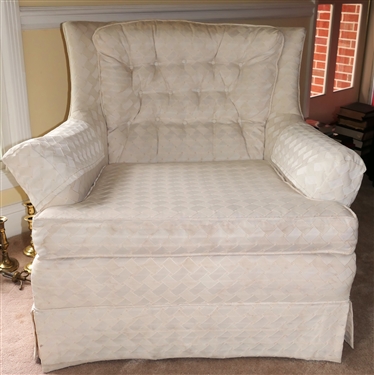 Clean Cream Upholstered Club Chair - Basket Weave Design Fabric - Button Tufted Seat Back- Chair Measures 30 1/2" Tall 32" by 29" 