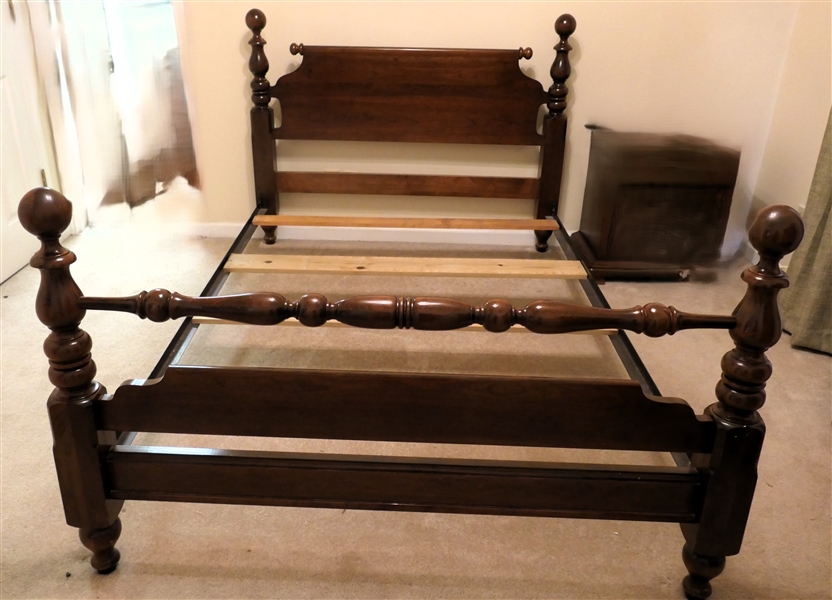 Nice Kling Colonial Full Size Mahogany Cannon Ball Bed 