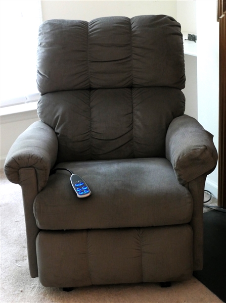 La Z Boy Power Recliner - Nice Clean Chair -  Model 11850U-07