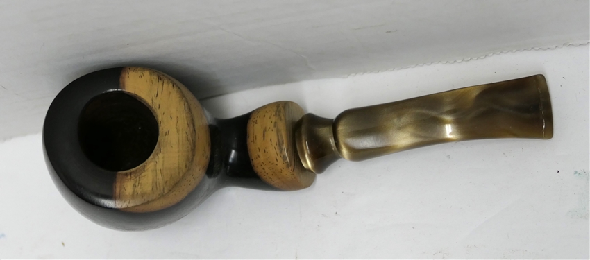 Beautiful Hand Made Perry  Pipe - Marked Perry 2014 Handmade by Jerry Perry, North Carolina- Pearlized Stem - Measures 5 1/4 Long