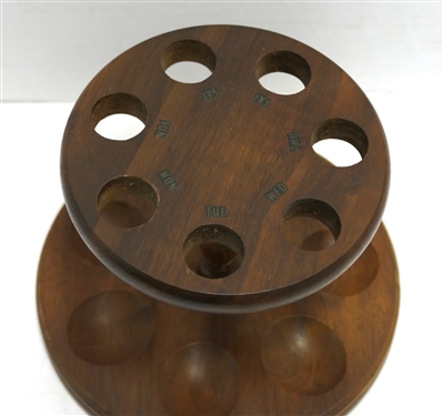 Wooden Pipe Holder with Applied Days of The Week  - Holds 7 Pipes - Measures 5 1/2 Tall 