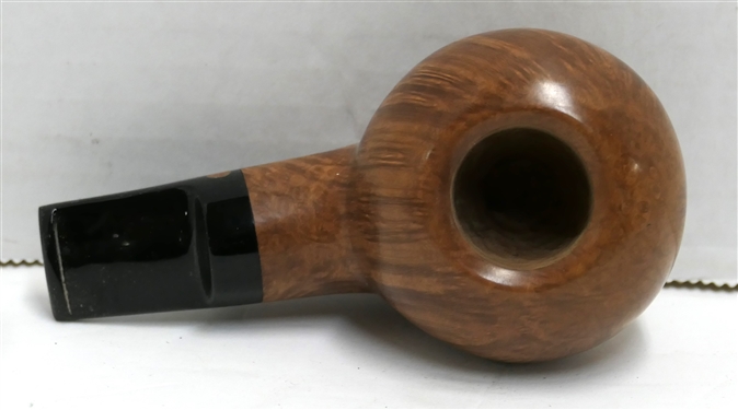 Unusual Small Moretti Smoking Pipe Dated 2017 - Number 5566 - Round Bulbous Bowl - Measures 4 Long - Appears Unused