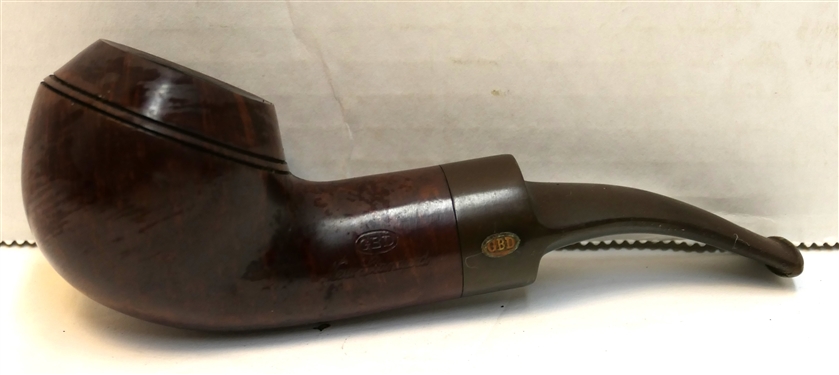 GBD New Standard Pipe London England - Number 9438 - Measures 5 1/2 Long