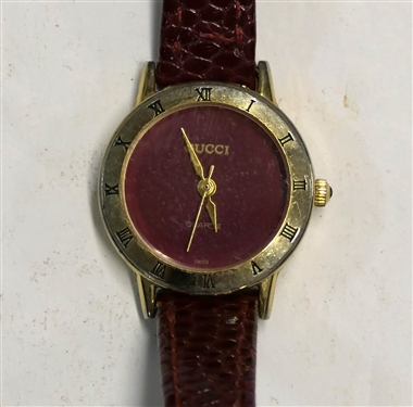 Red Face Gucci Quartz Ladies Wrist Watch with Red Leather Band - Watch Measures 3/4 Across Face - Needs Battery