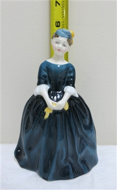 Royal Doulton Cherie Figure H.N. 2341 - 1965 - Figure Measures 5 1/2 Tall