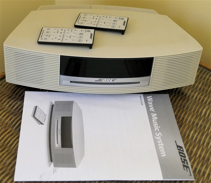 BOSE Wave Radio / CD Player with Instructions and 2 Remotes